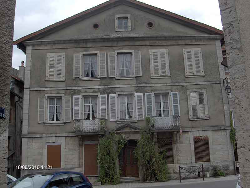 25 Saint-Hippolyte Rénovation bâti centre bourg